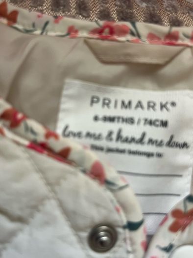 Girls jacket 6/9 mths new never worn