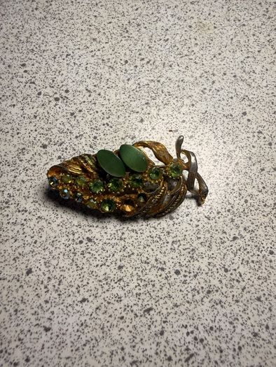 21 Vintage Brooches