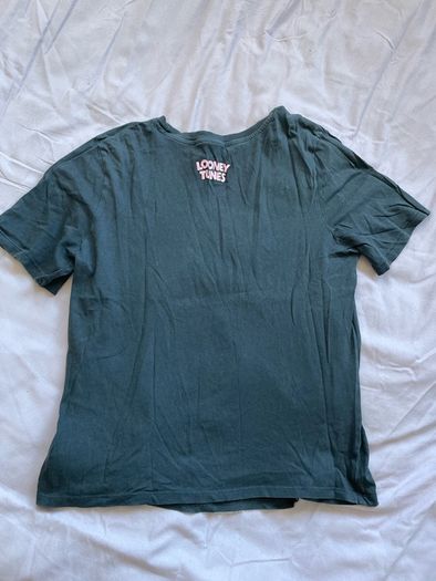 grey graphic tshirt