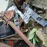 satellite dish + holder Image 4