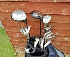 Golf Clubs Compleat Set Suit Beginner