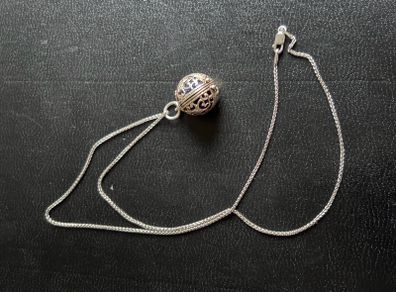 silver necklace