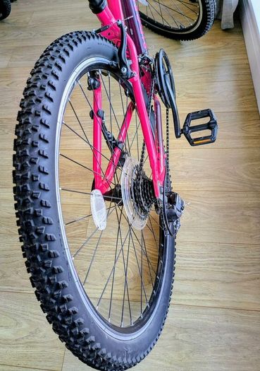 Ridgeback Mountain Bike 13 inch, Frame 27.5"  Like New