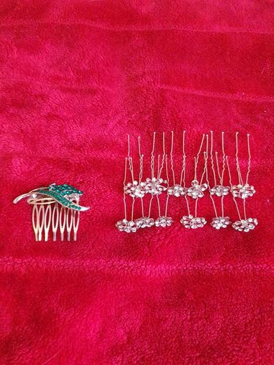 12 hair pins