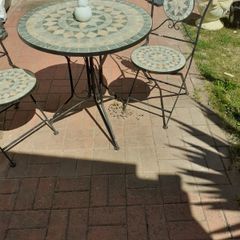 outdoor table