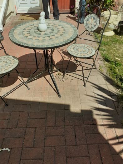 outdoor table