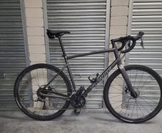 Specialized Diverge Gravel Bike.  Size 61 In great condition