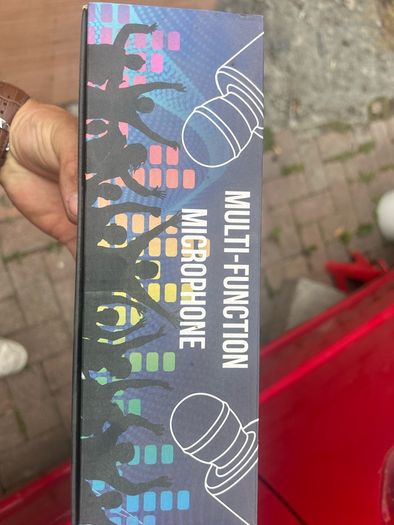 Microphone