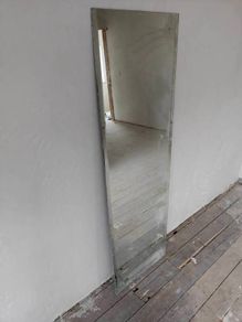 Wall mirror