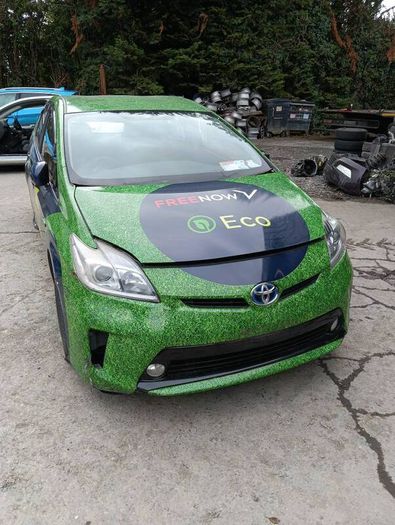 Breaking Toyota Prius 2013 hybrid