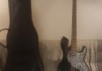 Bass Guitar Line 6 Variax 700