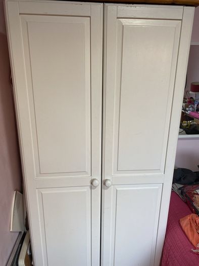 wardrobe