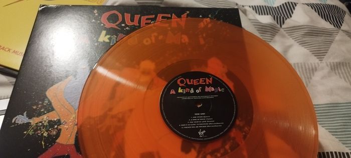 Queen  A Kind Of Magic gatefold orange vinyl
