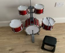 Toy Drum Set