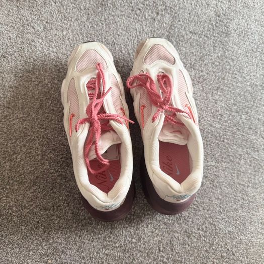Nike Air Max Muse SE Size 2.5