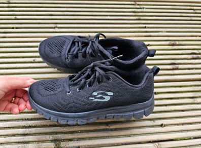 skecher
