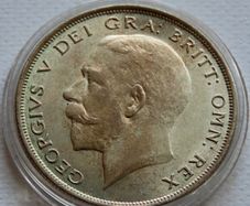 1923 George V Half Crown Unc Lustrously Toned