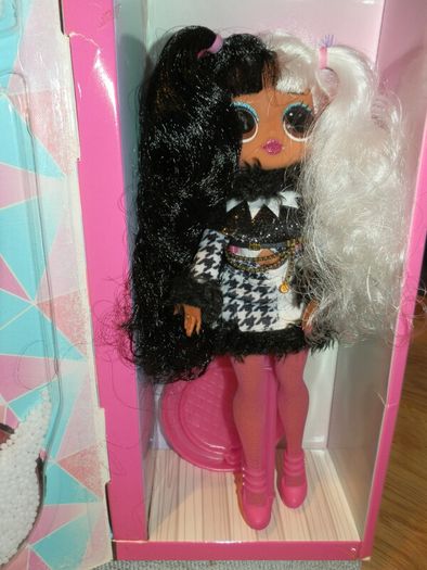 OMG LOL Winter disco Dollie Fashion Doll and Sister