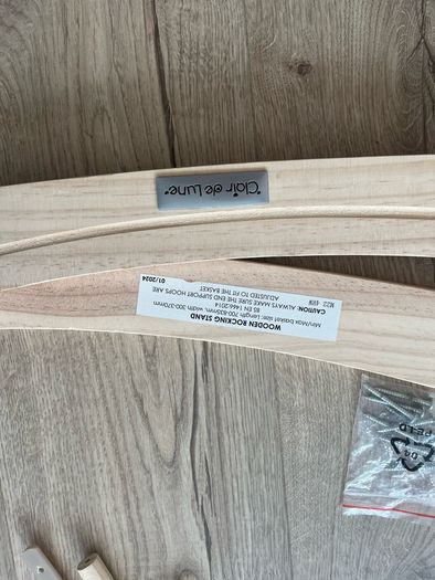 Moses basket rocking stand
