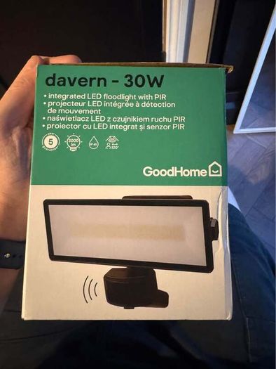 GoodHome Integrated LED floodlight with PIR