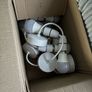 8 Deta B22 Bulbs and light fitting Image 2