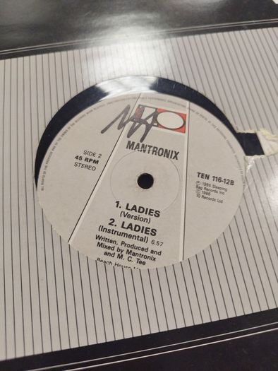 5e 12s >> house / techno / hip-hop / drum n bass / disco edits / breaks etc 12" clearance