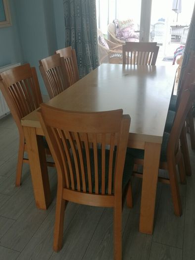 Dining Room Table and 8 Chairs