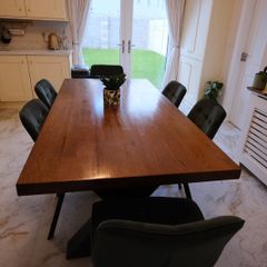 Solid Oak Dining table