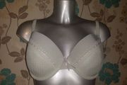 Padded green bra F&amp;F UK38D EUR85D perfect condition, postage included