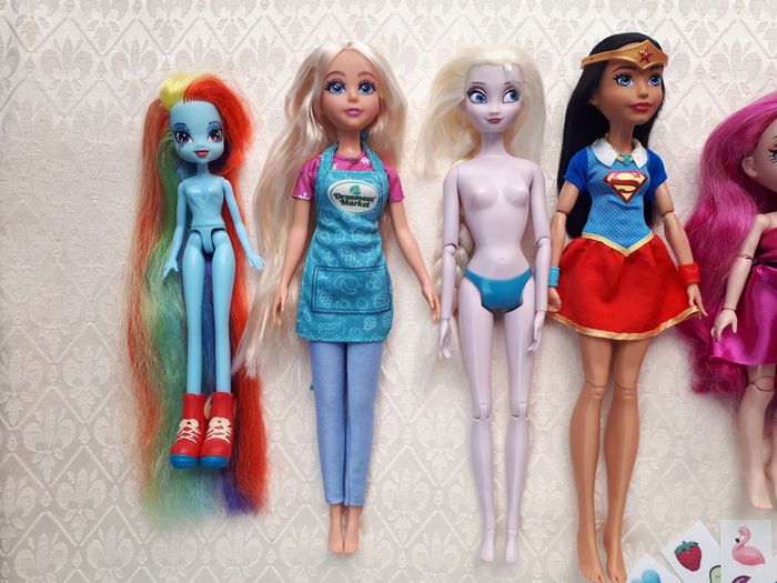 Dolls bundle - 13 dolls Rainbow High, Failfix, Super Hero Girls, Hairdorables, Frozen, Equestria Girls