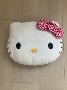 Hello Kitty pillow