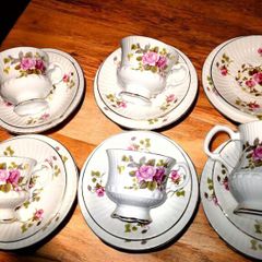 Royal Tara set