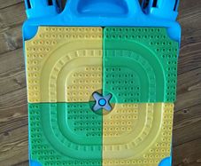 Megablok Table