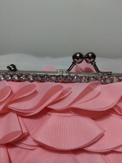 Beautiful Fashion Handbag New
