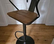 Bar Chair