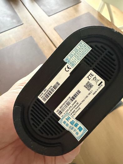 ZTE G5C 5G Router Good Condition Works Perfectly