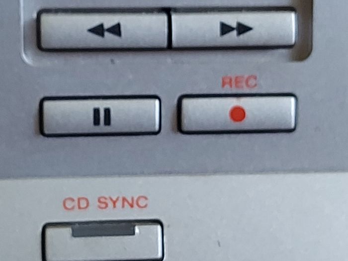 Sony Micro HiFi Component System, Model CMT-CP1, Radio, Tape & CD, all working fine and in very good condition