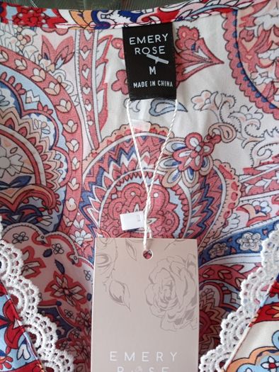 BNWT Emery Rose Dress