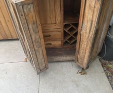 Bar for garden
