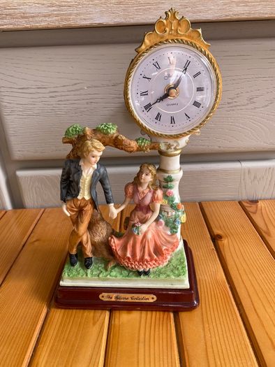 Vintage Juliana Collection quartz Mantel Clock