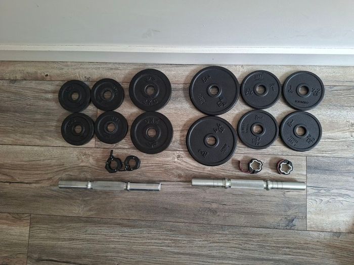 Cast Iron Dumbbells Set