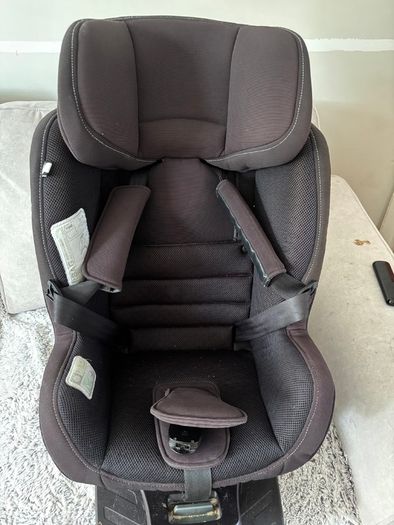 Nuna Rebl Plus Baby / Infant Car Seat
