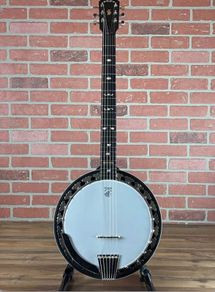 Deering Boston 6 string banjo