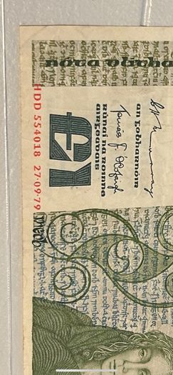 4 banknotes 1 pound used , selling as 1 lot