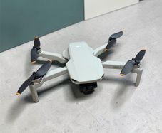 DJI Mini 2 Fly More Combo