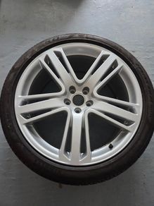 Audi wheel and new tyre 21 inch