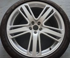 Audi wheel and new tyre 21 inch
