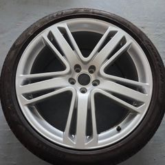 Audi wheel and new tyre 21 inch