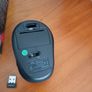 2 wireless optical mouses & portable cassette converter Image 9