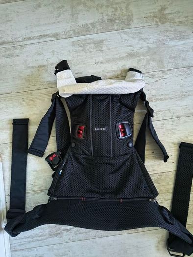 Babybjorn One air mesh carrier